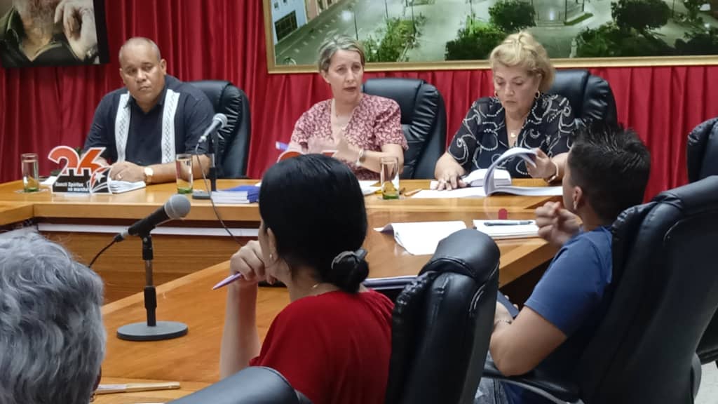Exhorta ministra de Educación a potenciar alternativas a favor del nuevo curso escolar
