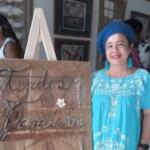 Galería espirituana expone algo de lo más autóctono del arte del hilo y la aguja