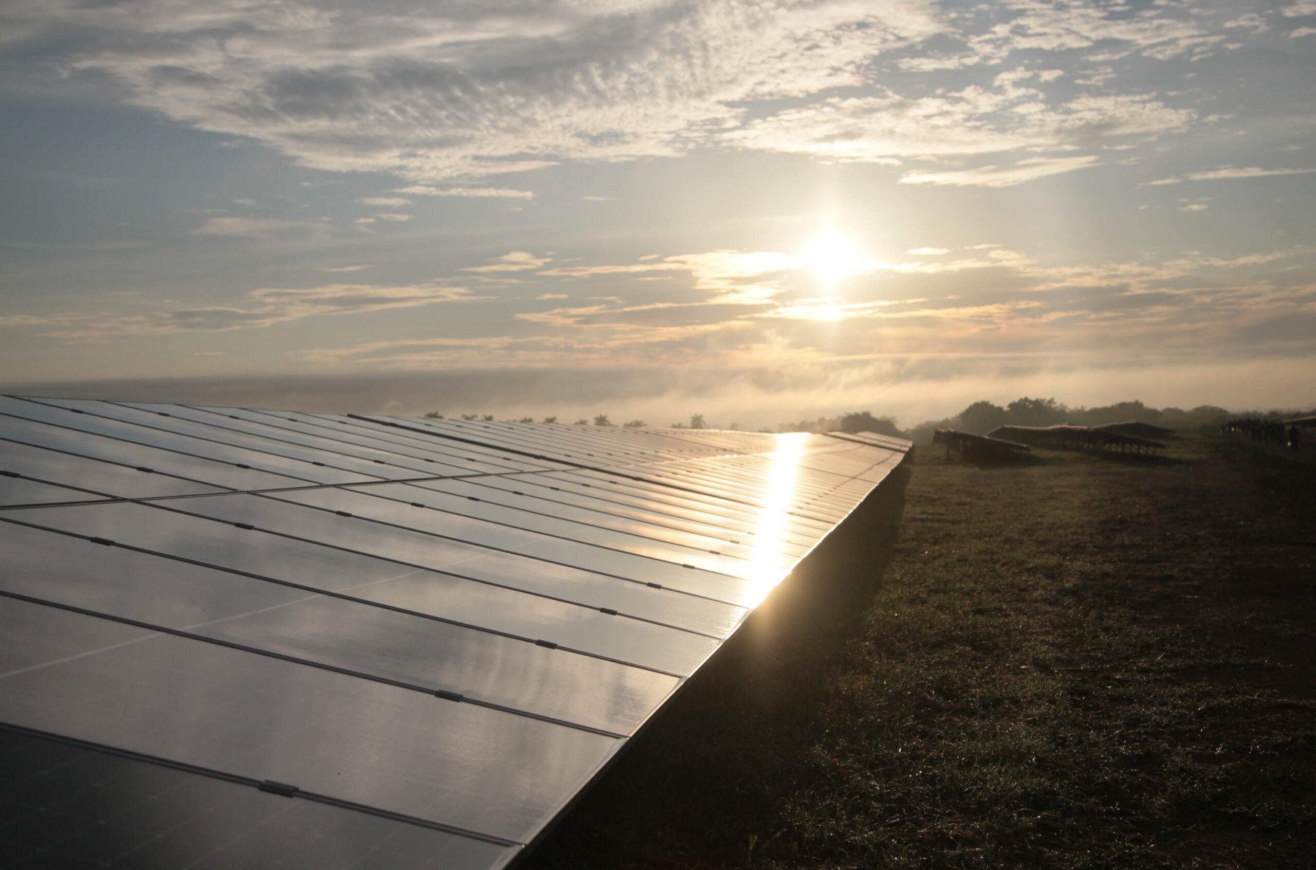 Entregado oficialmente parque solar de Cabaiguán