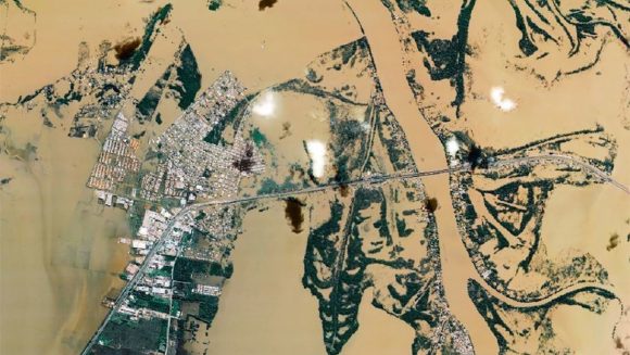Imágenes desde el espacio de devastadoras inundaciones en Brasil