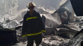 Incendio afecta mayor industria pesquera de Cuba