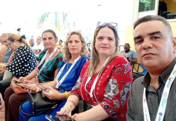 Intercambia y debate delegación espirituana sobre experiencias y conocimientos de la actualidad deportiva en la provincia.