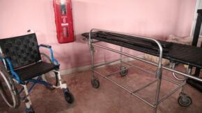 Cooperativa No Agropecuaria La Esperanza dona mobiliario a centros educacionales y de la salud