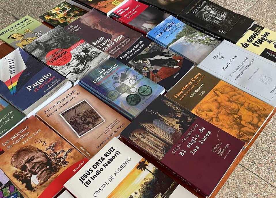 Biblioteca de La Sierpe se abre al público de todas las edades