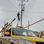 Reparación de medios tecnológicos y nuevos equipos favorecen labores en líneas eléctricas espirituanas