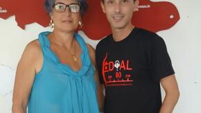 “Sintonizo La Radio Desde Que Me Levanto”