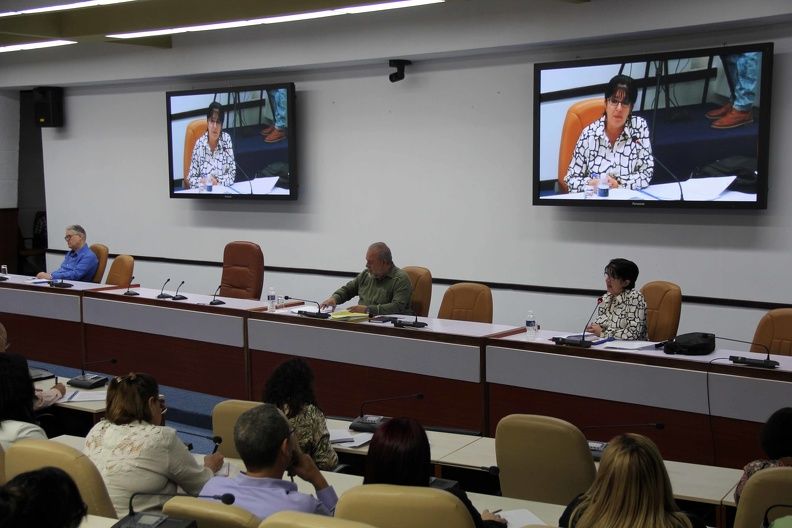 Envejecimiento y dinámica demográfica demandan mirada diferente del empleo