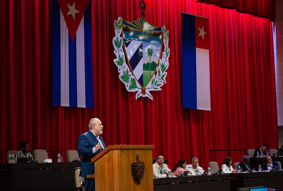 Parlamento cubano: Presentan mecanismo para asignación y gestión de divisas