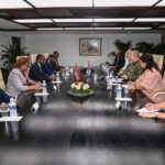 Ratifica Cuba compromiso de ampliar relaciones con Angola
