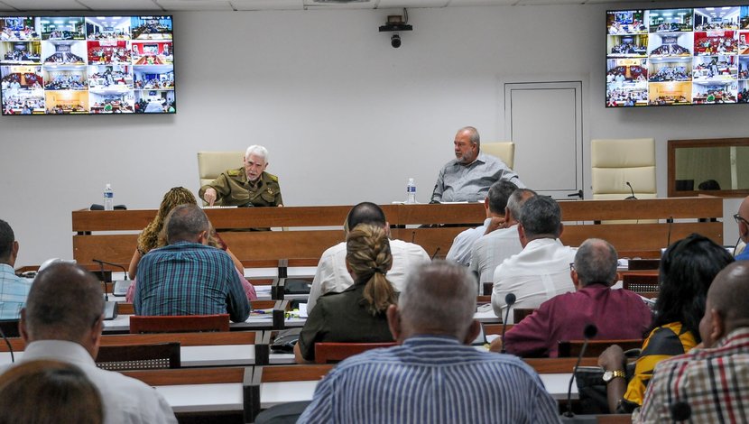 Evalúa reunión de gobernadores marcha de programas priorizados