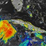 Área de bajas presiones pudiera convertirse en Depresión Tropical próxima a Cuba