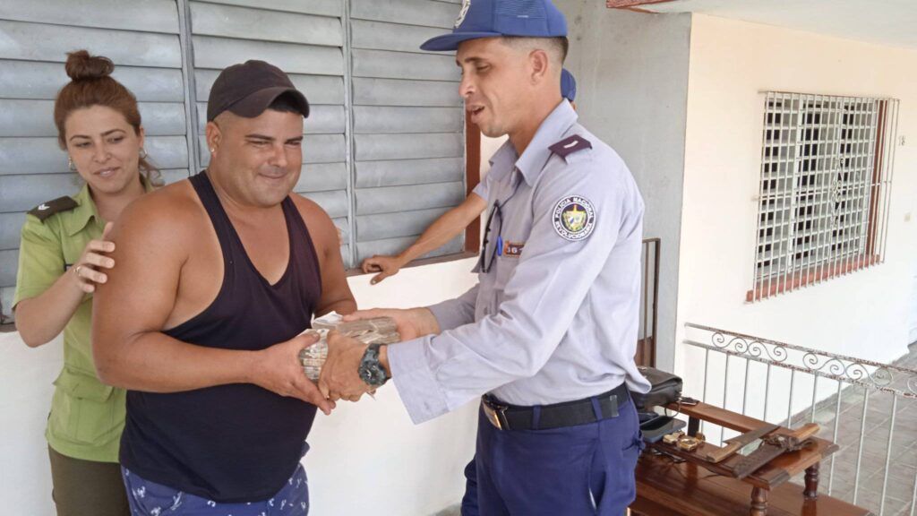 Devuelven en Cabaiguán pertenencias sustraídas en robo con fuerza