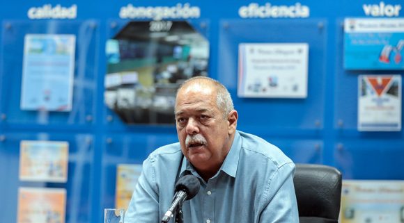 Prevé titular de Energía y Minas mejoría parcial del sistema eléctrico en Cuba para 2026