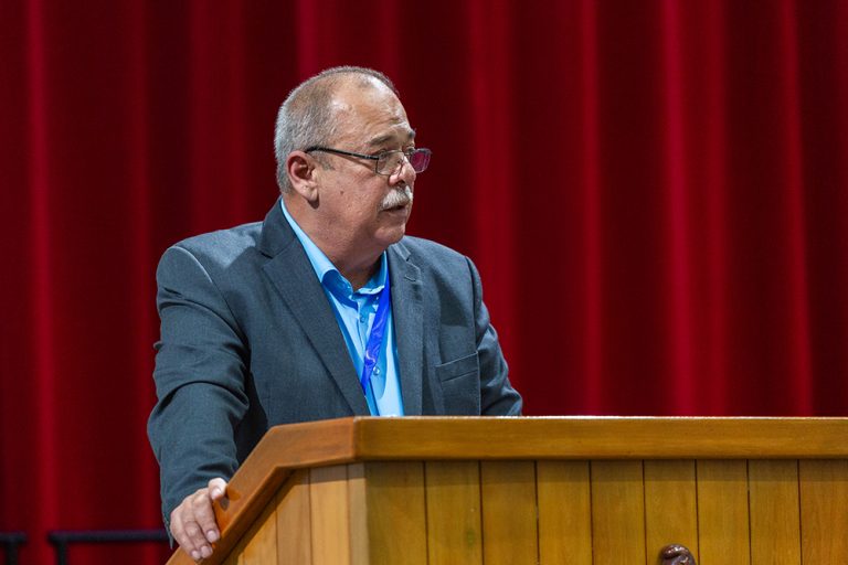 Ministro de Energía y Minas ofrece detalles del programa de recuperación del SEN
