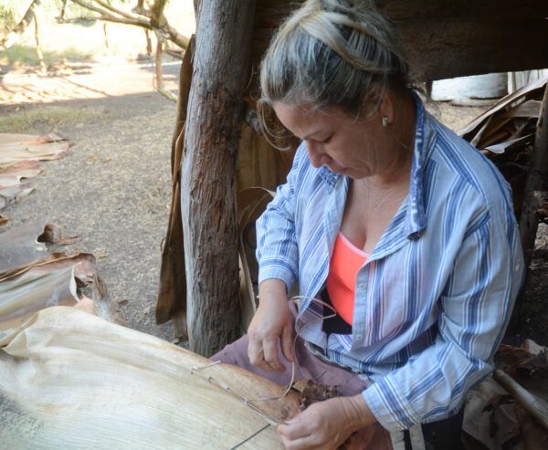Desde los escenarios agropecuarios, la mujer escribe historias. Foto: Oscar Alfonso Sosa.
