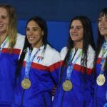 Lorena González y relevo cubano sorprenden con título y récord en natación centrocaribeña