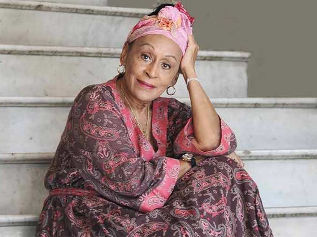 Díaz-Canel: Omara Portuondo es una leyenda de la música cubana