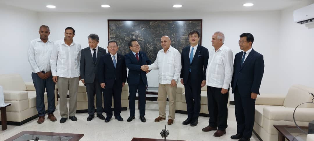 Cuba y Japón estrechan vínculos bilaterales