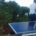 Paneles solares fotovoltaicos benefician a viviendas aisladas