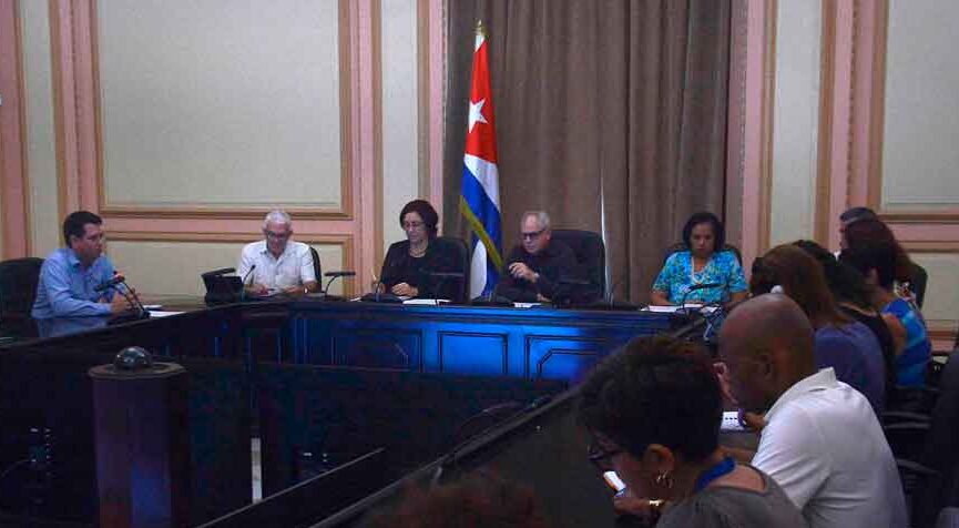Parlamento cubano analizará asuntos legislativos y económicos
