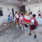 Pioneros de Zaza del Medio se suman al reciclaje en su aniversario (+ fotos)