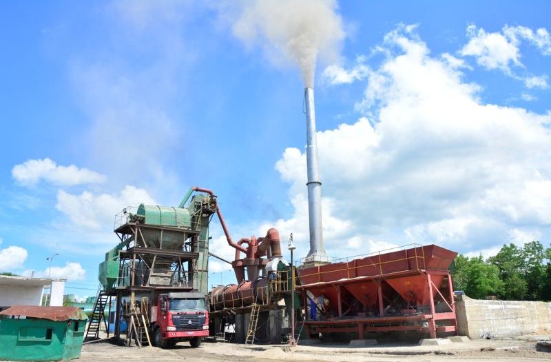 Empresa constructora de Sancti Spíritus impulsa avances tecnológicos en plantas de asfalto y proyectos ecológicos