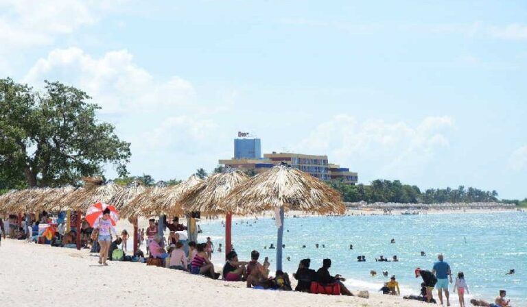 Definen áreas que prestarán servicio en el cordón playa de Trinidad durante el verano
