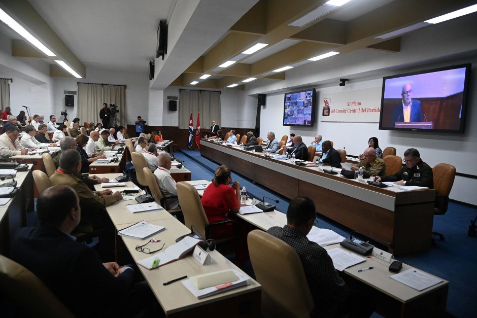 Cuba avanza en programa económico ante recrudecimiento del bloqueo