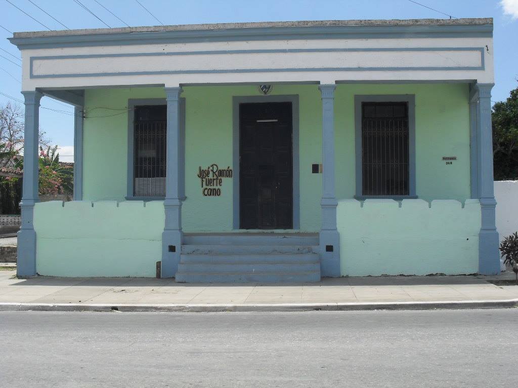 Centros educativos de Cabaiguán reciben mantenimiento de cara al nuevo curso