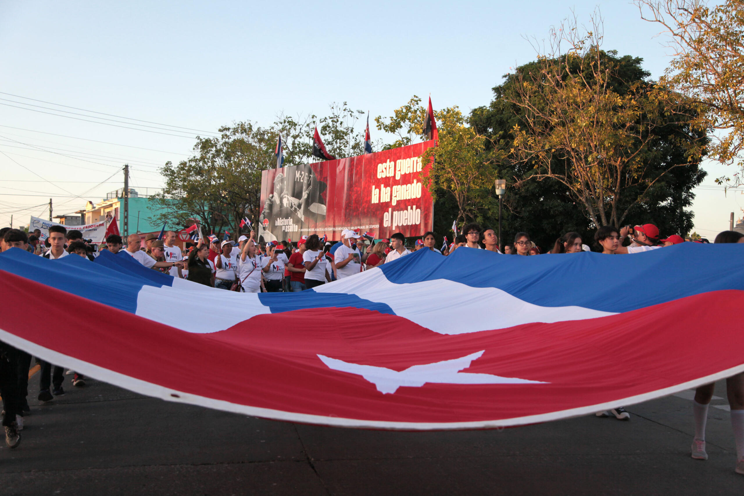 Con la fuerza de la unidad, espirituanos conmemoraron el Primero de Mayo