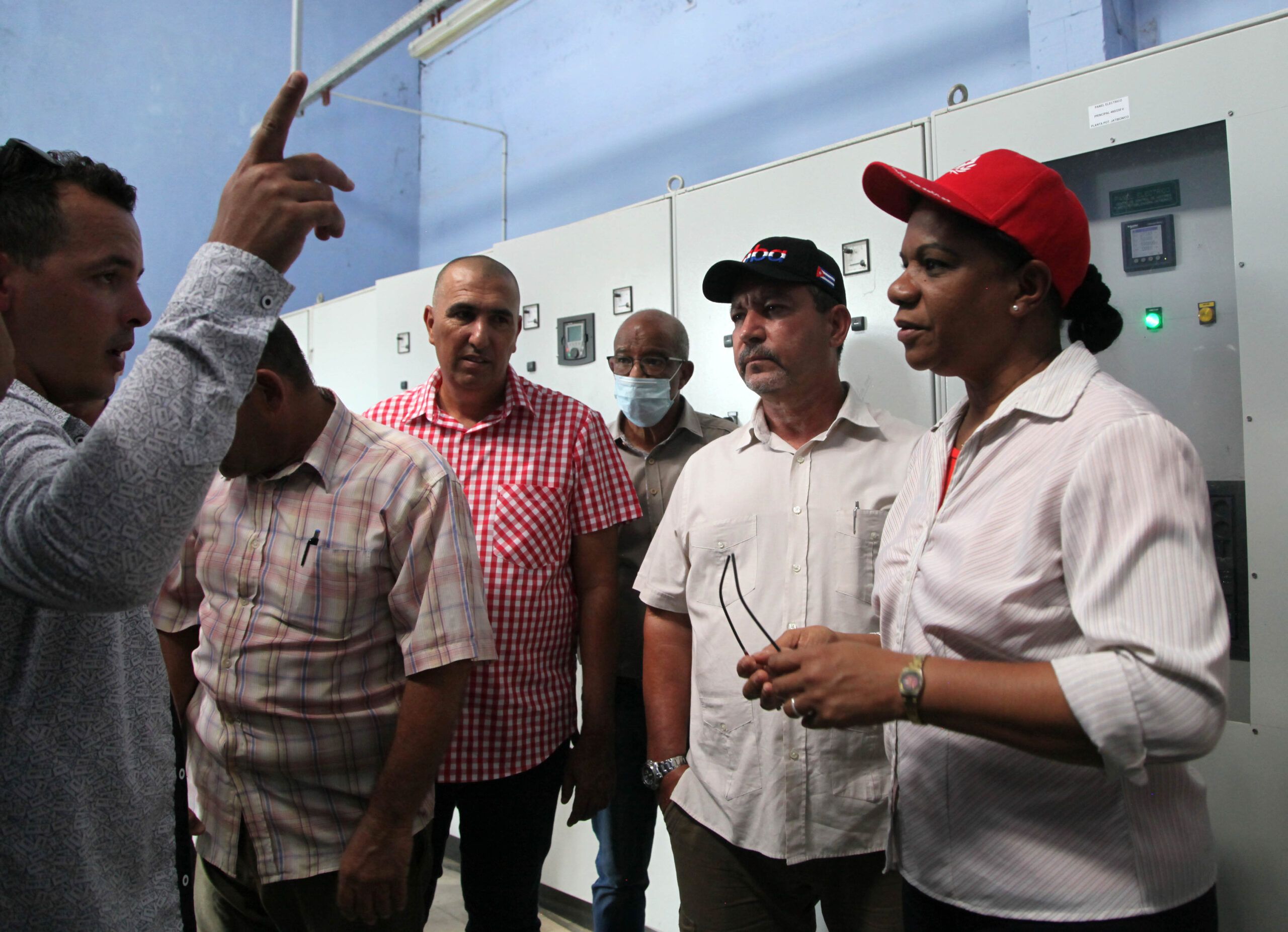 Chequea Inés María Chapman inversiones hidráulicas