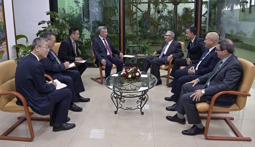 Recibe Raúl Castro a varios líderes asistentes a Cumbre del G-77 y China (+ fotos)