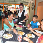 Apoyan gastronómicos espirituanos celebración del Día de los Padres