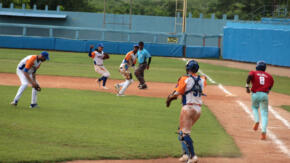Duelo entre Gallos y Tigres se decide este domingo