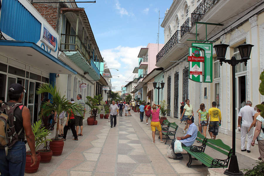 Calle espirituana, de Real a Independencia