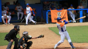 SNB 64: Gallos se llevan doble triunfo frente a Azucareros