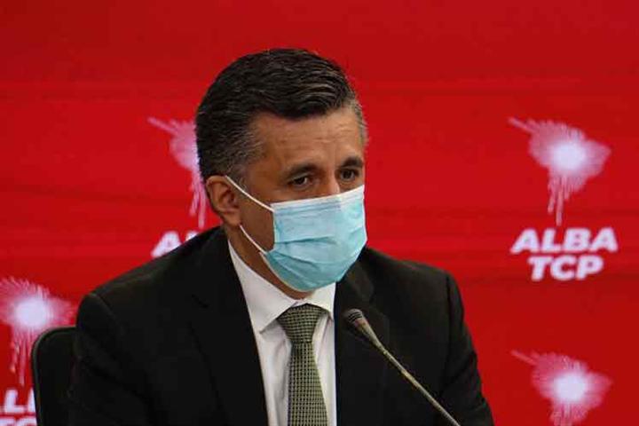 Califica Cuba de injustificada negativa de visa de EEUU a Sacha Llorenti