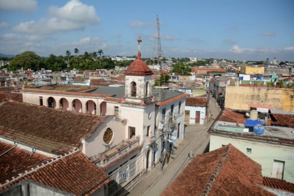 La villa muestra multicolores desde distintos puntos de la urbe. Foto: Oscar Alfonso Sosa.