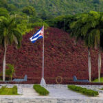 Presiden Raúl Castro y Díaz-Canel ceremonia en el II Frente Oriental