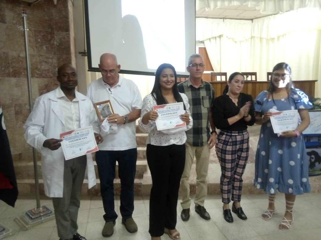 Finaliza en Sancti Spíritus Simposio Internacional  sobre salud masculina