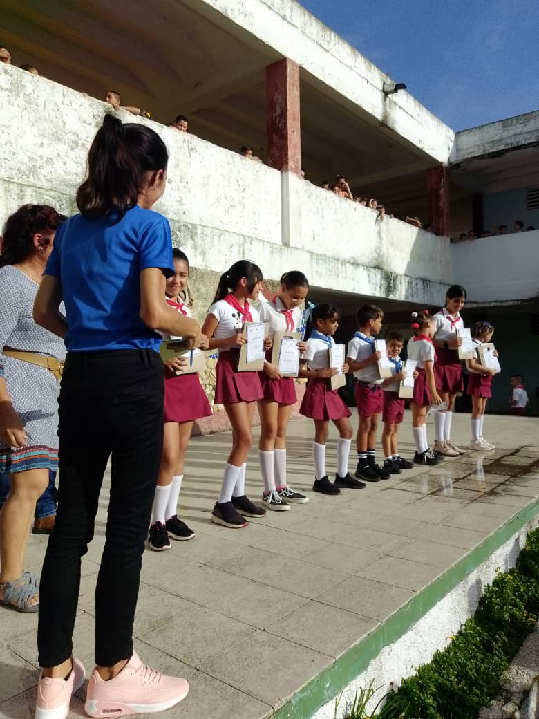 Premian a niños y niñas espirituanos en concurso YO RECICLO EL PLÁSTICO ¿Y TÚ?