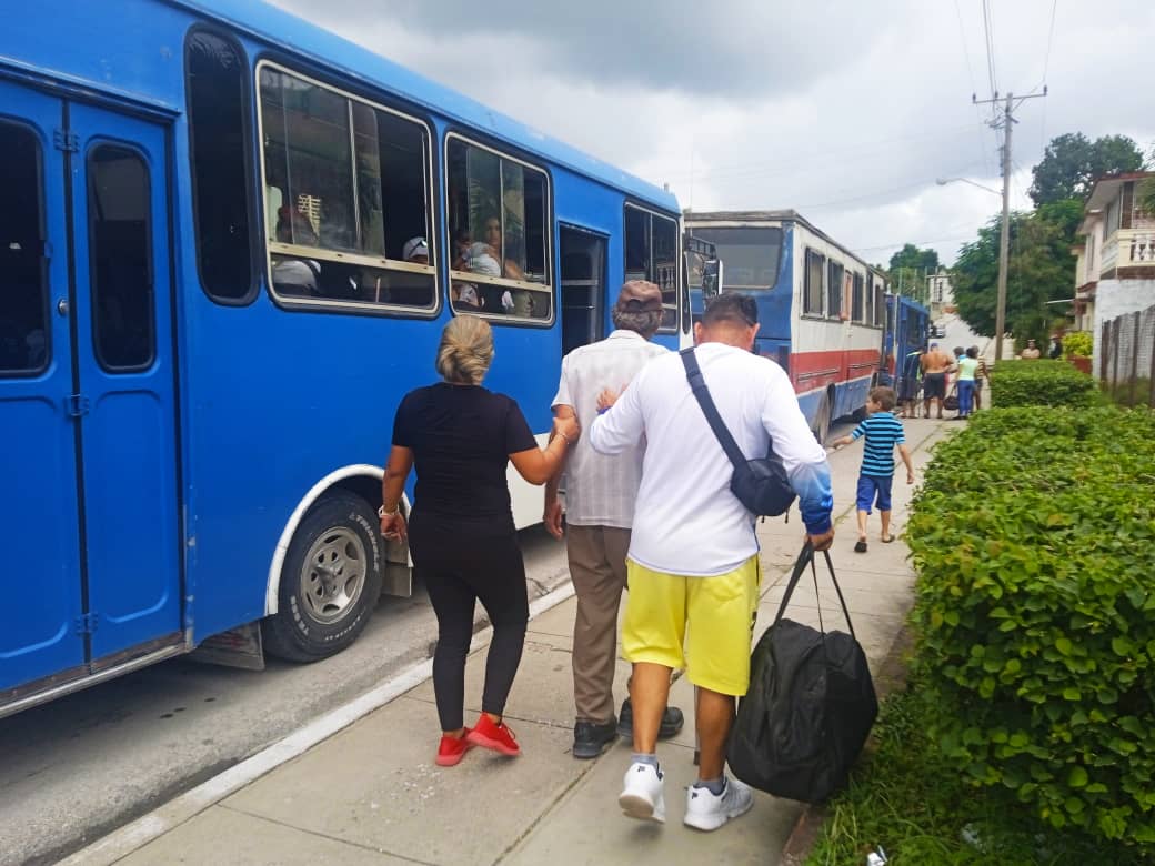 Retornan a sus hogares evacuados de Tunas de Zaza, Médano y Tayabacoa