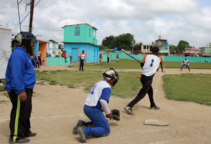 Softball propone en tiempo de verano