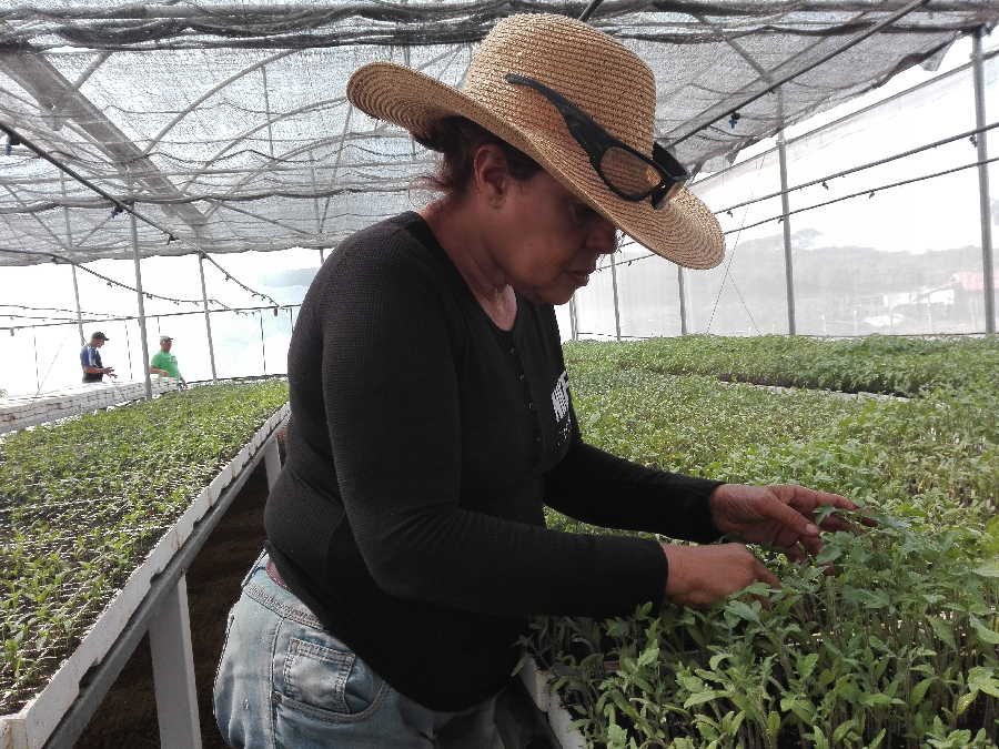 Soraya y su pacto con la tierra (+ fotos)