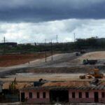 Intensifican labores de reanimación en base de supertanqueros