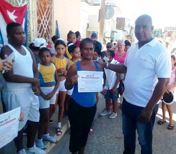 Trinidad se movió en Carrera-Caminata por la Paz en el Barrio