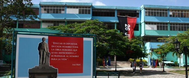 Desarrollará la Universidad de Sancti Spíritus II Jornada científica internacional «Sin bibliotecas no hay futuro»