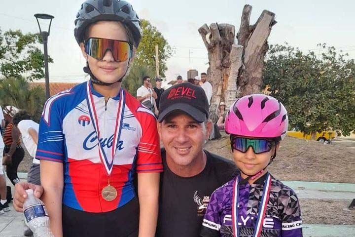 Ángeles de Trinidad ganan seis medallas en el Varadero Skate Marathon de patinaje