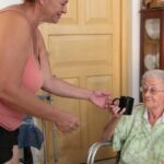 Priorizan mujeres espirituanas atención a personas en situación de vulnerabilidad