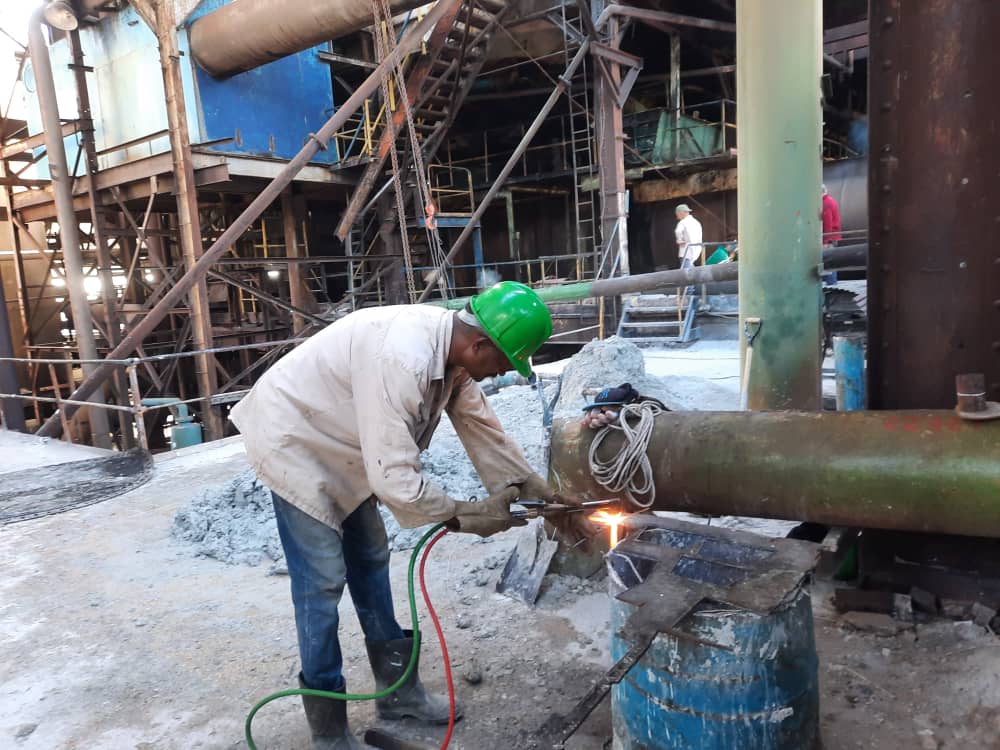 El dulce sacrificio de fabricar azúcar